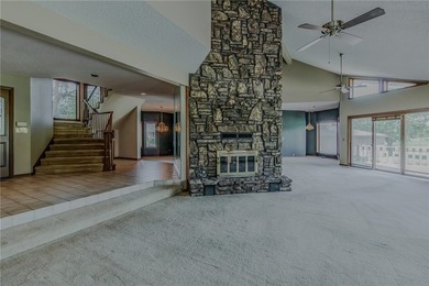 Located on the Springdale Country Club golf course, this 3,754 - photo 4