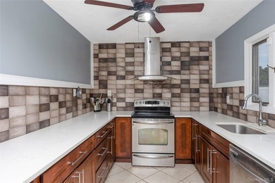 1012-N-Ontario-Ave-Lindenhurst-NY-11757 Turnkey 5-Bedroom - photo 4