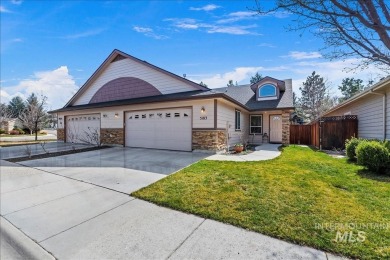 Lake Townhome/Townhouse For Sale in Boise, Idaho
