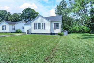 Lake Dardanelle Home For Sale in Russellville Arkansas