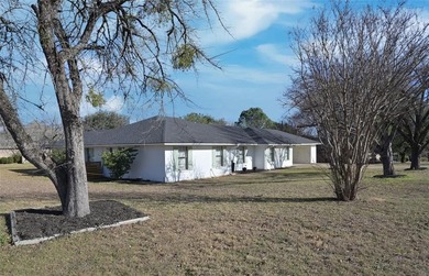 Lake Granbury Home For Sale in De Cordova Texas