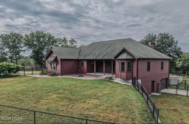 Pomme de Terre Lake Home Sale Pending in Bolivar Missouri