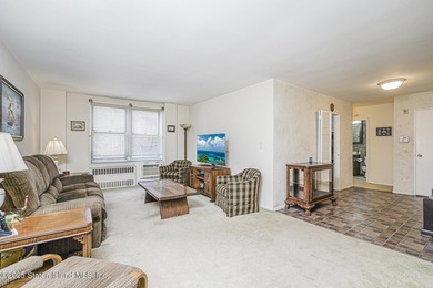 For the first time ever, this one-of-a-kind two-unit apartment - photo 13