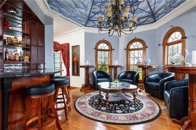 An Unrivaled Newport Enclave! Discover a rare sanctuary of - photo 15