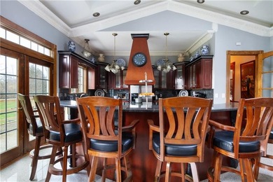 An Unrivaled Newport Enclave! Discover a rare sanctuary of - photo 18