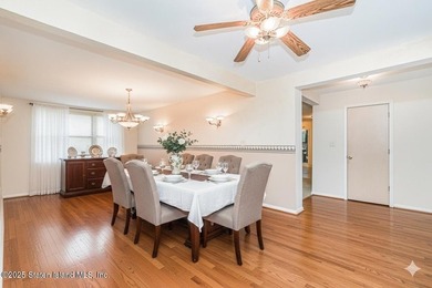 For the first time ever, this one-of-a-kind two-unit apartment - photo 19