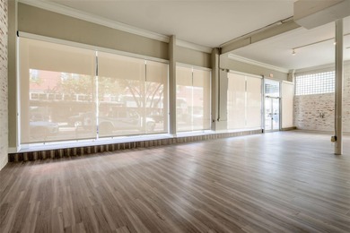 PRICED BELOW APPRAISAL! Don't miss this rare opportunity to own - photo 9