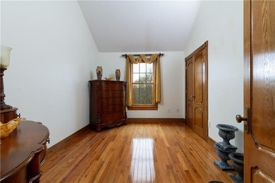 An Unrivaled Newport Enclave! Discover a rare sanctuary of - photo 34