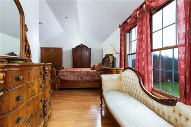 An Unrivaled Newport Enclave! Discover a rare sanctuary of - photo 35