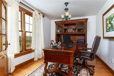 An Unrivaled Newport Enclave! Discover a rare sanctuary of - photo 36