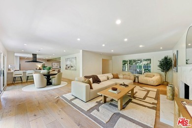 Nestled on a rare private flat lot along Sicomoro Drive in the - photo 5