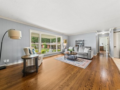 Experience waterfront living on the shores of Lake Hamilton at - photo 4