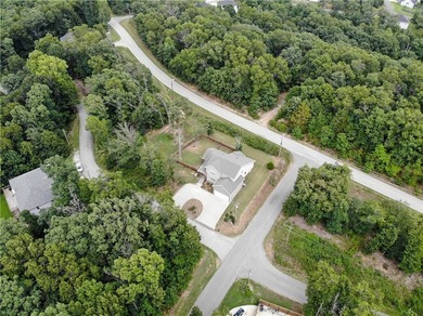 Built in 2022, this beautiful 3 bedroom, 3 full bath home sits - photo 5