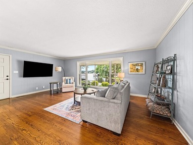 Experience waterfront living on the shores of Lake Hamilton at - photo 5