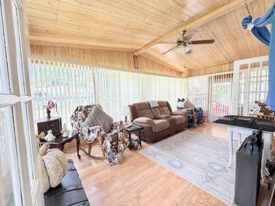 Welcome to your new home in Colony in the Woods, where - photo 10