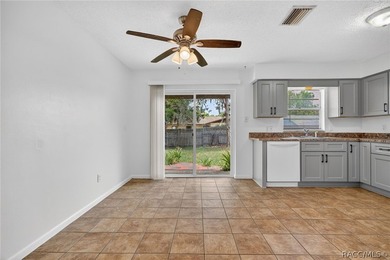 Welcome to this beautifully updated 3-bedroom, 2-bathroom home - photo 14