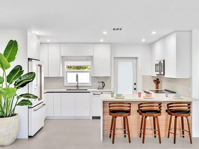 Welcome to this exceptional newly renovated modern luxury - photo 14