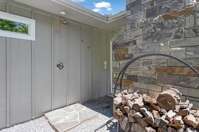 Custom-built modern lake retreat just minutes from Lake Texoma! - photo 25