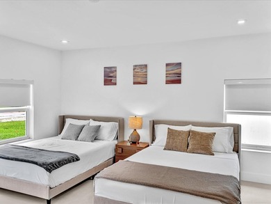 Welcome to this exceptional newly renovated modern luxury - photo 27
