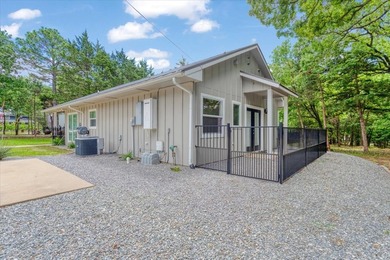 Custom-built modern lake retreat just minutes from Lake Texoma! - photo 28