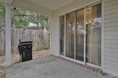 Bright, open, and ready to welcome you home! This 3-bedroom - photo 36