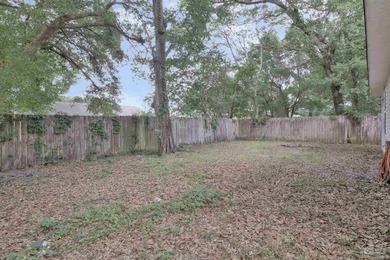 Bright, open, and ready to welcome you home! This 3-bedroom - photo 44