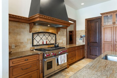 Privacy, space, and connection to nature define this exceptional - photo 26