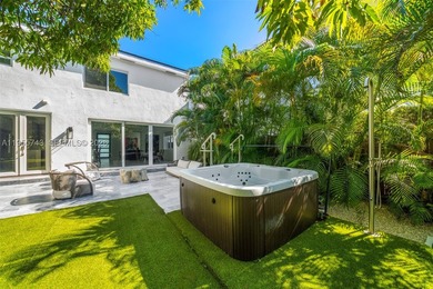 Experience Miami Beach from this remodeled home located few - photo 2
