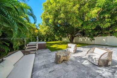 Experience Miami Beach from this remodeled home located few - photo 4