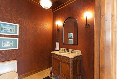 Privacy, space, and connection to nature define this exceptional - photo 40