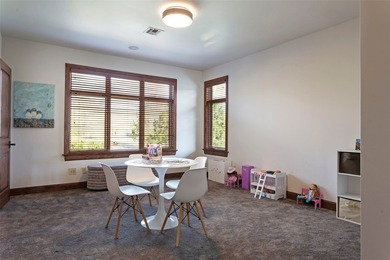 Privacy, space, and connection to nature define this exceptional - photo 48