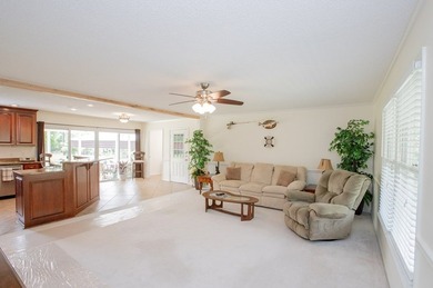 This is the custom home you've been looking for at Lake - photo 12