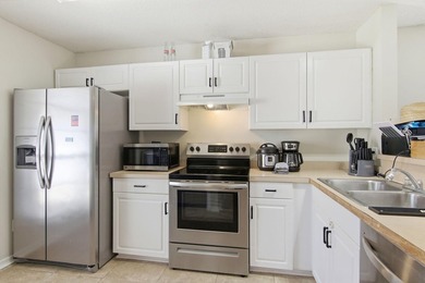 Welcome home to this cute and practical 3-bedroom, 2-bath HOME - photo 13
