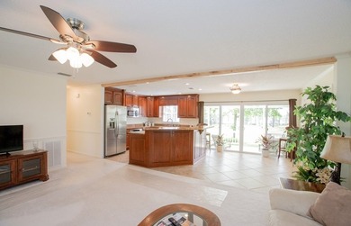 This is the custom home you've been looking for at Lake - photo 13