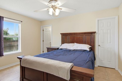 Welcome home to this cute and practical 3-bedroom, 2-bath HOME - photo 17