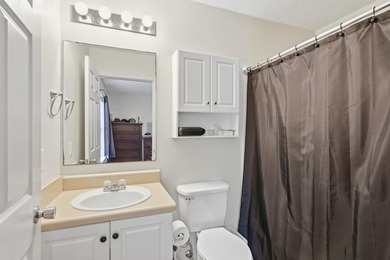 Welcome home to this cute and practical 3-bedroom, 2-bath HOME - photo 20