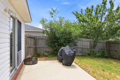 Welcome home to this cute and practical 3-bedroom, 2-bath HOME - photo 26