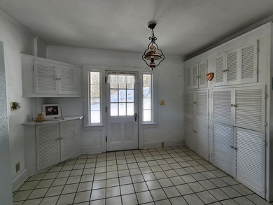A Once-in-a-Lifetime Country Estate Where History Meets - photo 7
