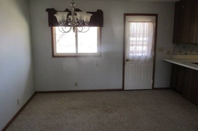 8894 Rosebud Blvd. - photo 7