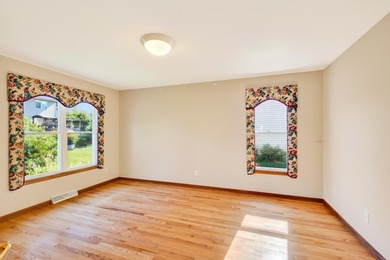 Perfectly situated in the popular Fieldstone neighborhood, this - photo 20