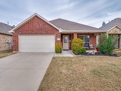 (private lake, pond, coastal) Home For Sale in Mckinney Texas