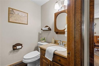 Welcome to a stately home ideally sited in desirable Ferncliffe - photo 25