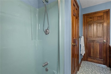 Welcome to a stately home ideally sited in desirable Ferncliffe - photo 30