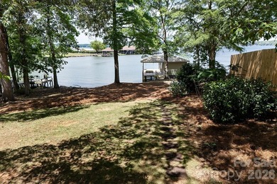 Lake Tillery sunsets, gentle waters, and a beautifully shaded - photo 32