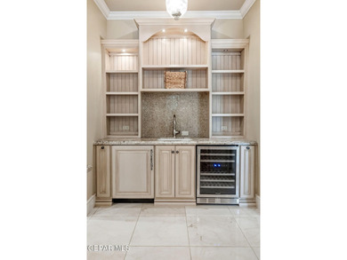 Welcome to 209 Villa Serena Ct, a custom built Santa Barbara - photo 34