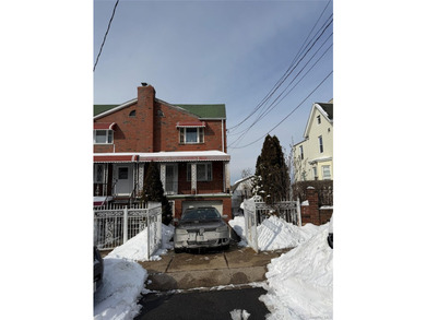 WELCOME TO 4727 Matilda Avenue. Single family 3-bedroom duplex - photo 1