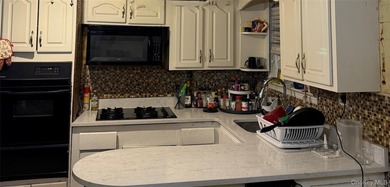WELCOME TO 4727 Matilda Avenue. Single family 3-bedroom duplex - photo 4