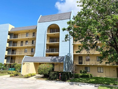 Great location condo all ages in heart of West Palm Beach
