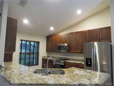 Welcome to a home designed for those who value comfort, privacy - photo 9