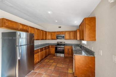 Single-family home on an extra-large corner lot! This spacious - photo 8